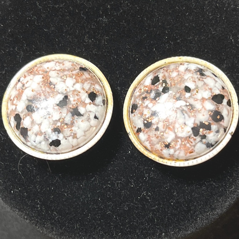 Vintage White, Black and Gold Tone Faux Marble Clip Earrings